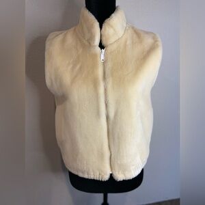 No Brand~Soft Reversible Faux Fur Sleeveless Zip Vest~Cream/Animal Print~Size S